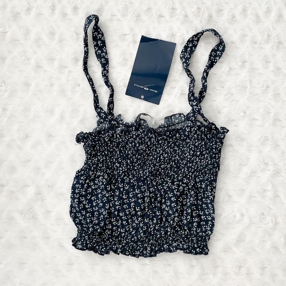 Brandy Melville Tops - NWT- BRANDY MELVILLE navy blue floral cropped tank top